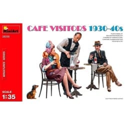 MiniArt 1/35 Cafe Visitors 1930-40s – MA38058