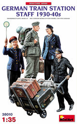 Miniart 1/35 German Train Station Staff 1930/1940s Plastic Model Kit [38010]