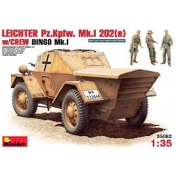 MiniArt 1/35 Leichter Pz.Kpfw. Mk I 202(e) with Crew – MA35082
