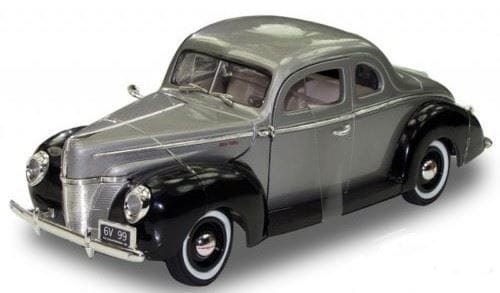 Motor Max 1/18 1940 Ford Deluxe Timeless Classics Assorted Colours (1) - Hobbytech Toys