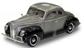 Motor Max 1/18 1940 Ford Deluxe Timeless Classics Assorted Colours (1) - Hobbytech Toys