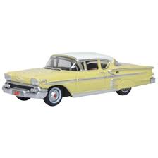 Oxford 1/87 Chevrolet Impala Sport Coupe 1958 Colonial Cream/Snowcrest White (HO Scale) - Hobbytech Toys