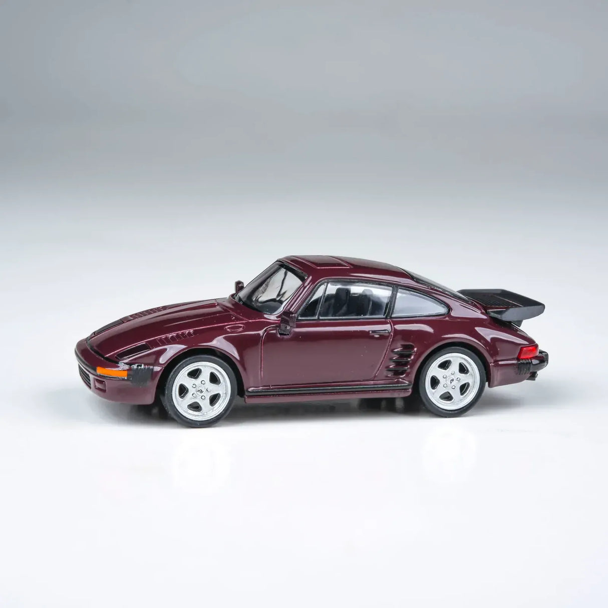 Para64 1/64 1986 RUF BTR Slantnose Ruby Red Metallic RHD