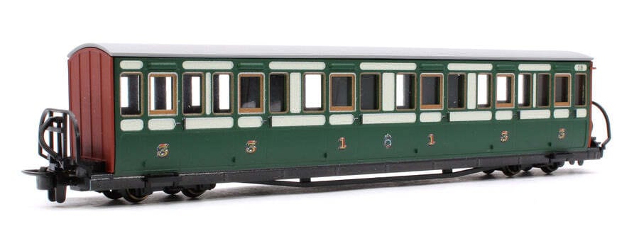 Peco OO - 9 FR Short Bowsider Bogie Coach - Early Preservation Green No.19 [GR621A] - Hobbytech Toys