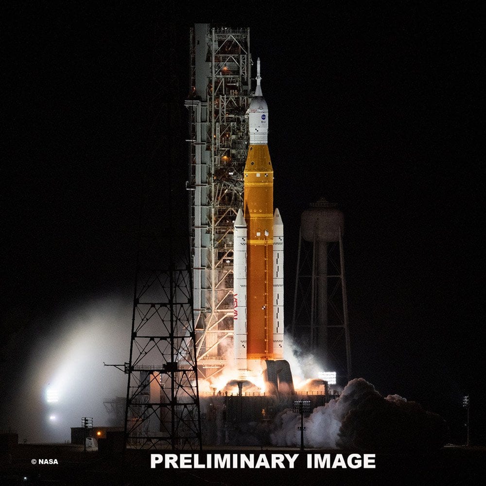 Revell 1/144 NASA Artemis Space Launch System Plastic Model Kit [03760]