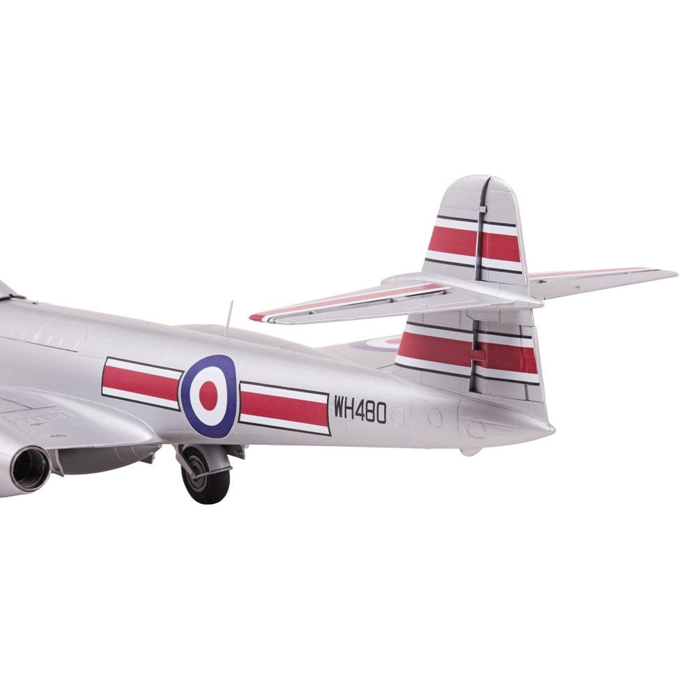 Revell 1/32 Gloster Meteor F.8/FR.9 - 1st Edition - Australian Decals Plastic Model Kit [03779]