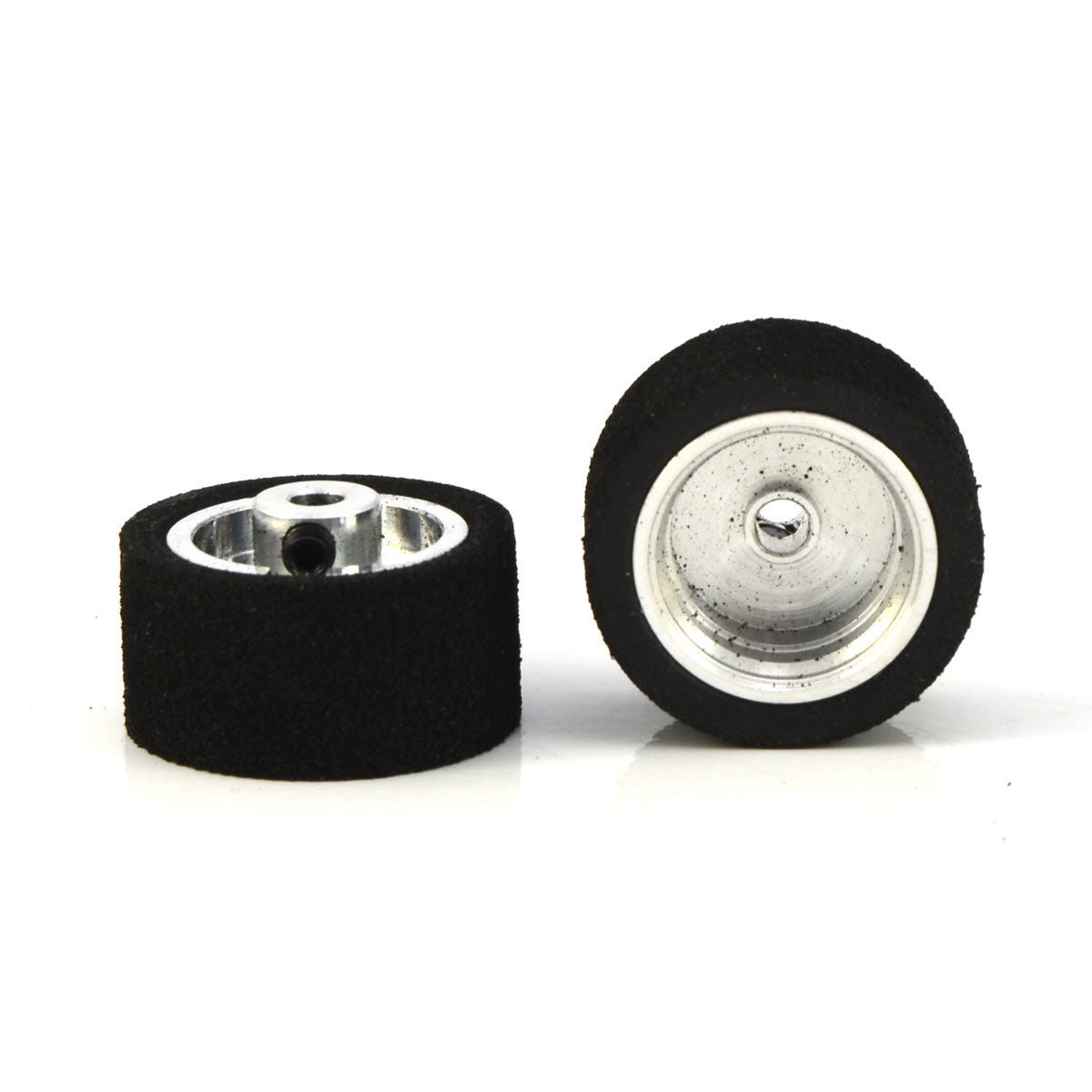 REVO Slot RS - 148S Rear Wheels and Sponge Tires 333 SP (2pcs)** - Hobbytech Toys