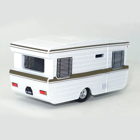 Road Ragers 1/64 1967 Viscount Alumvan Caravan