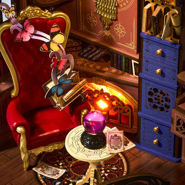 Rolife Magic Fantasy Corner DIY Book Nook Shelf Insert [TGB14]