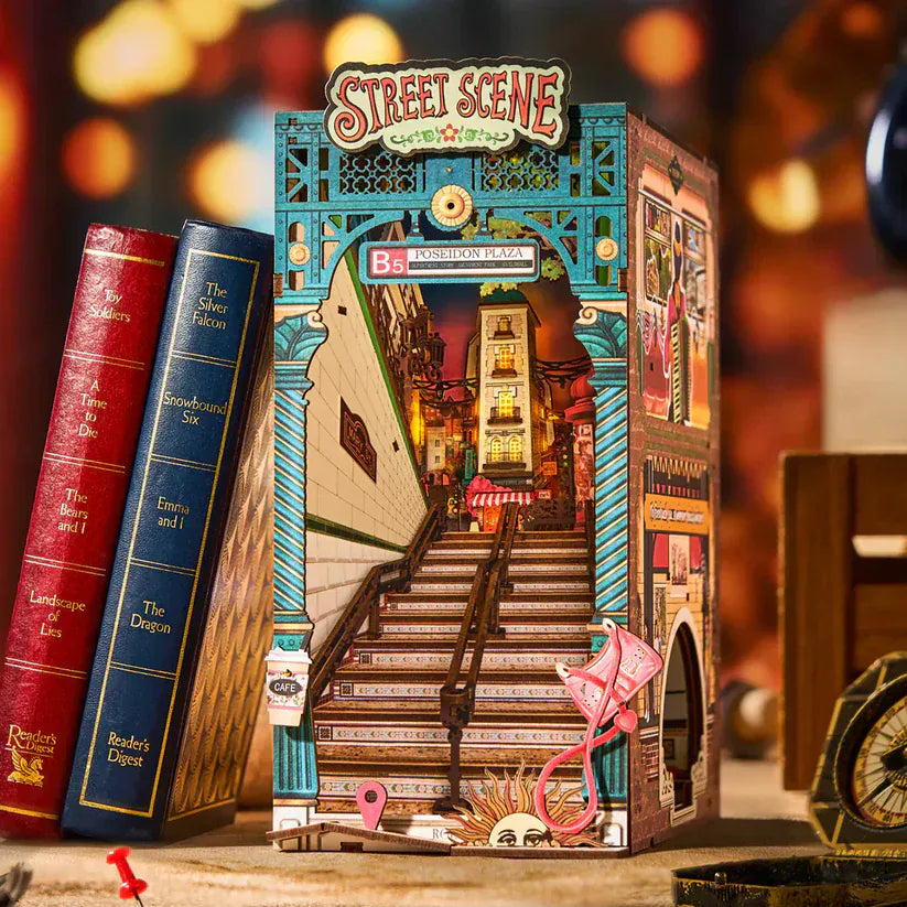 Rolife Street Scene DIY Book Nook Shelf Insert [TGB13]