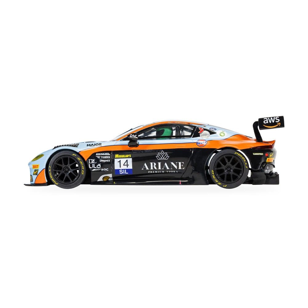 Scalextric Aston Martin GT3 Vantage - Bathurst 2025 - Gulf Edition Slot Car [C4655]