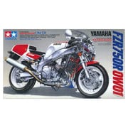 Tamiya 1/12 Yamaha FZR750R (OW01) Motorcycle Plastic Model Kit [14058]