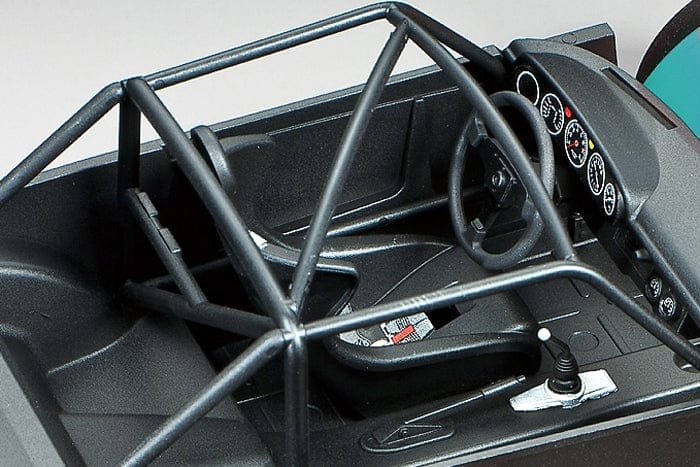 Tamiya 1/24 Porsche 934 Turbo RSR Vaillant Plastic Model Kit [24334]