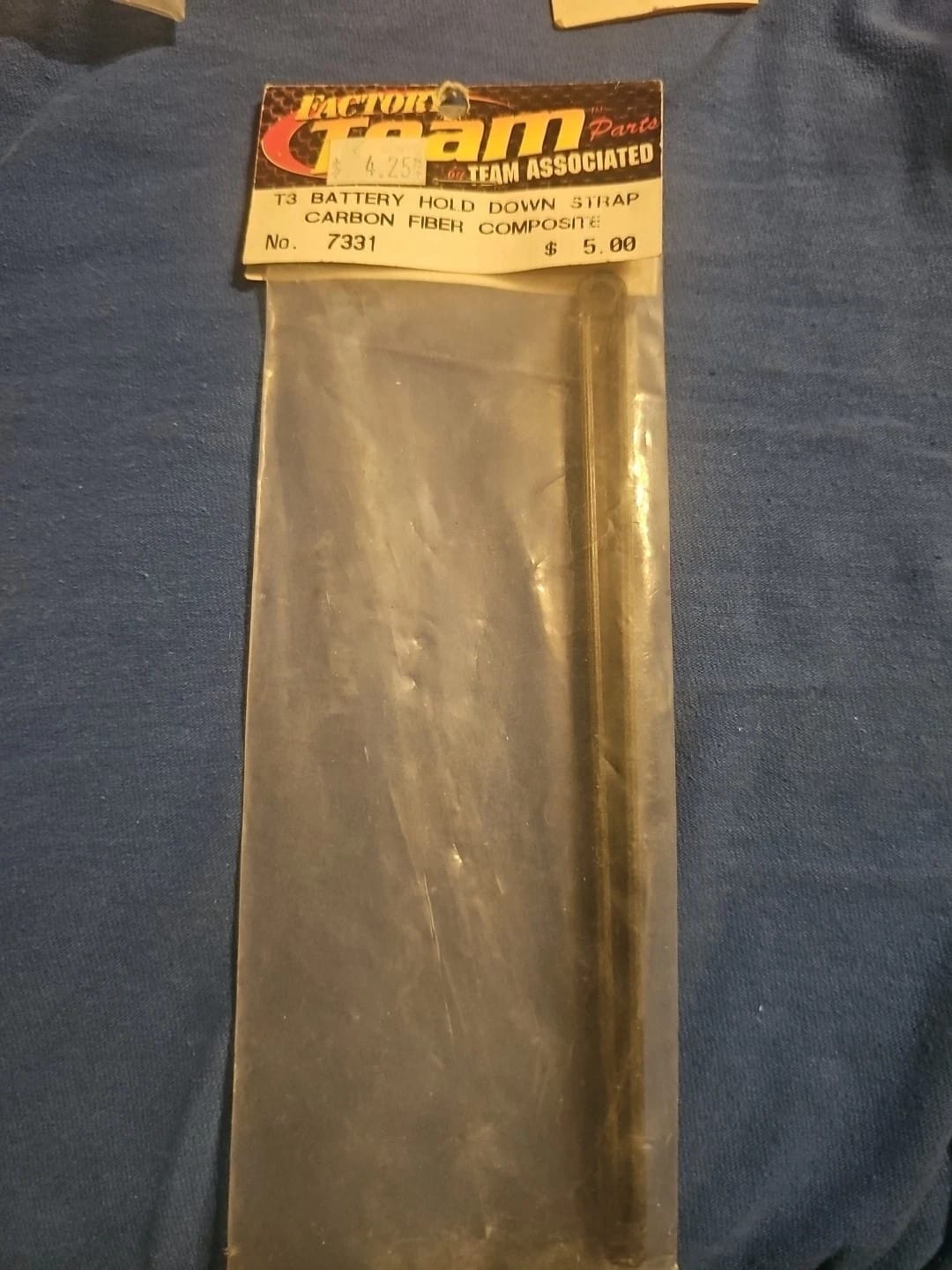 Team Associated T3 Battery Hold Down Strap [7331]