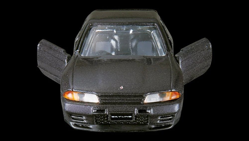 TOMICA PREMIUM 26 NISSAN SKYLINE GT-R TYPE BNR32