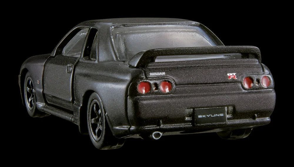TOMICA PREMIUM 26 NISSAN SKYLINE GT-R TYPE BNR32