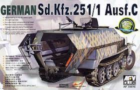 AFV Club AF35078 1/35 German Sd.Kfz.25 Ausf.C Half-Track Plastic Model Kit AFV Club PLASTIC MODELS