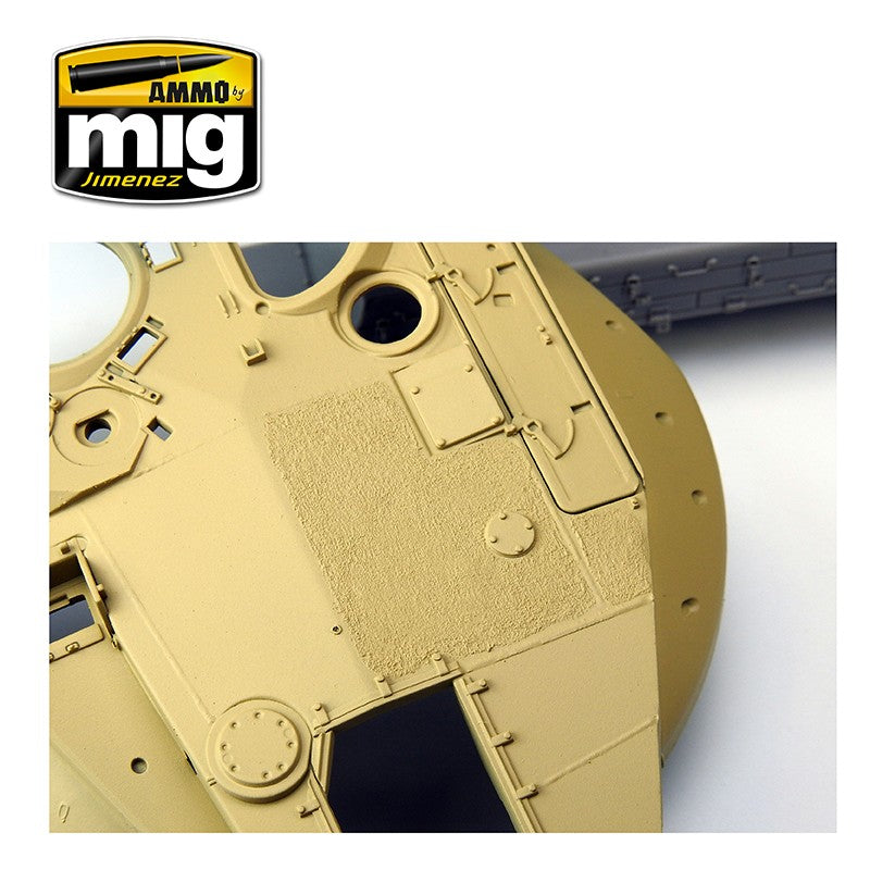 Mig Ammo 1/35 Anti-Slip Paste Sand Colour MIG PAINT, BRUSHES & SUPPLIES
