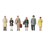 Bachmann 36-402 OO 1960s/70s Standing Station Figures - Hobbytech Toys