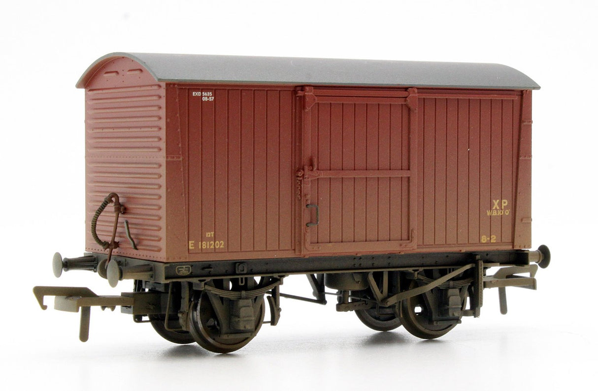 Bachmann OO 12 Ton Non-Ventilated Van Br Bauxite (Early) Weathered Bachmann Branchline TRAINS - HO/OO SCALE