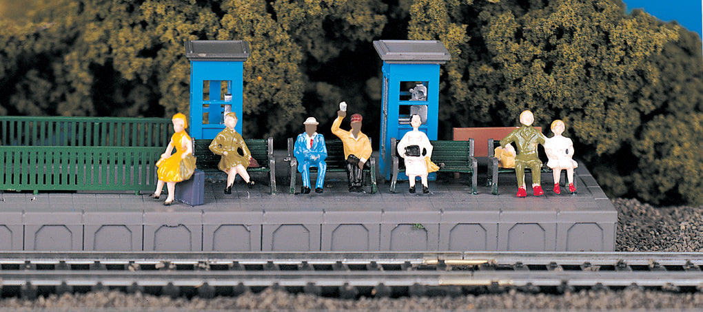 Bachmann 42342 HO Sitting Passengers - Hobbytech Toys