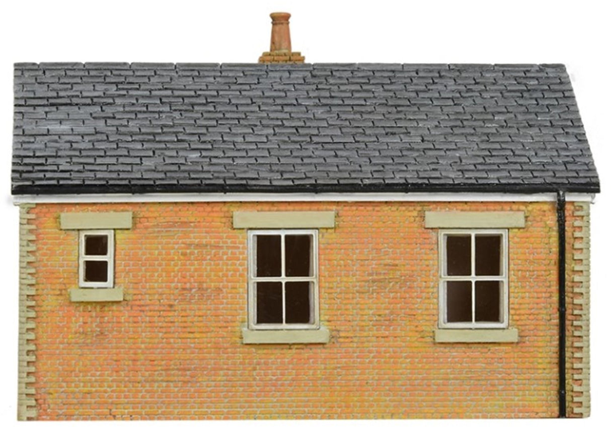 Scenecraft 44-0149 OO Railway Stables Keepers House Bachmann Scenecraft TRAINS - HO/OO SCALE