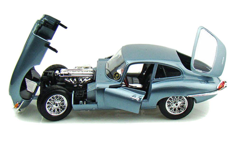 Bburago 1/18 1963 Jaguar E-Type Coupe Metallic Blue BBurago DIE-CAST MODELS