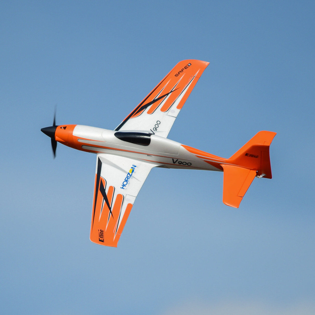 E-Flite V900 RC Plane, BNF Basic, EFL74500 - Hobbytech Toys