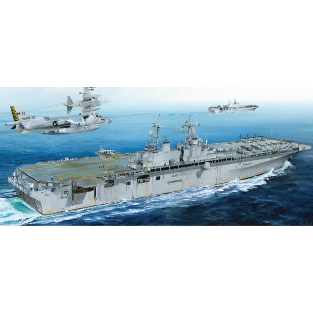 HobbyBoss 1/700 Boxer LHD-4 Plastic Model Kit [83405] - Hobbytech Toys