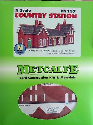 Metcalfe Pn137 N Country Station Metcalfe TRAINS - N SCALE
