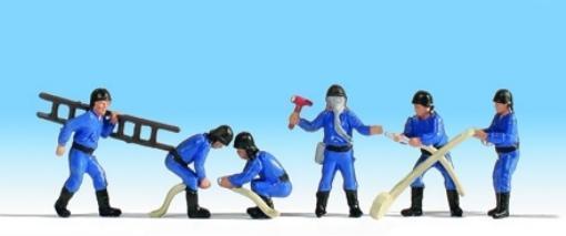 HO Scale Fire Brigade - Firefighters in Action, Carrying Ladder, Hose, and Equipment on Blue Background