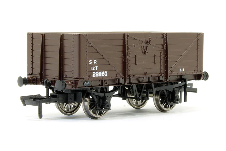 Rapido UK 907006 SECR 1355 7 Plank Open Wagon - SR Brown Sheet Rail #28860 - Hobbytech Toys