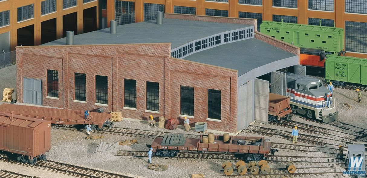 Walthers Cornerstone HO Three-Stall Roundhouse - Kit - 14 x 14-1/4 x 4-11/16in 35.6 x 36.2 x 11.9cm Walthers Cornerstone TRAINS - HO/OO SCALE