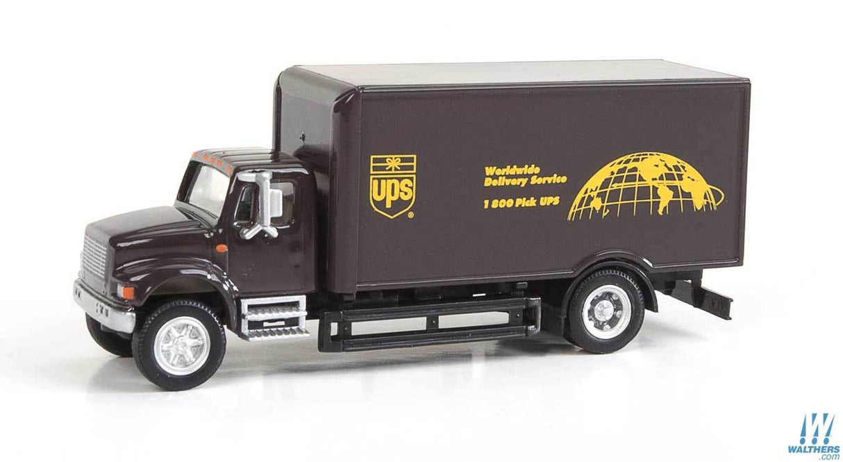 Walthers SceneMaster HO International(R) 4900 Single-Axle Box Van - Assembled - United Parcel Service (Bow Tie Shield Logo; brown, yellow) Walthers SceneMaster TRAINS - HO/OO SCALE