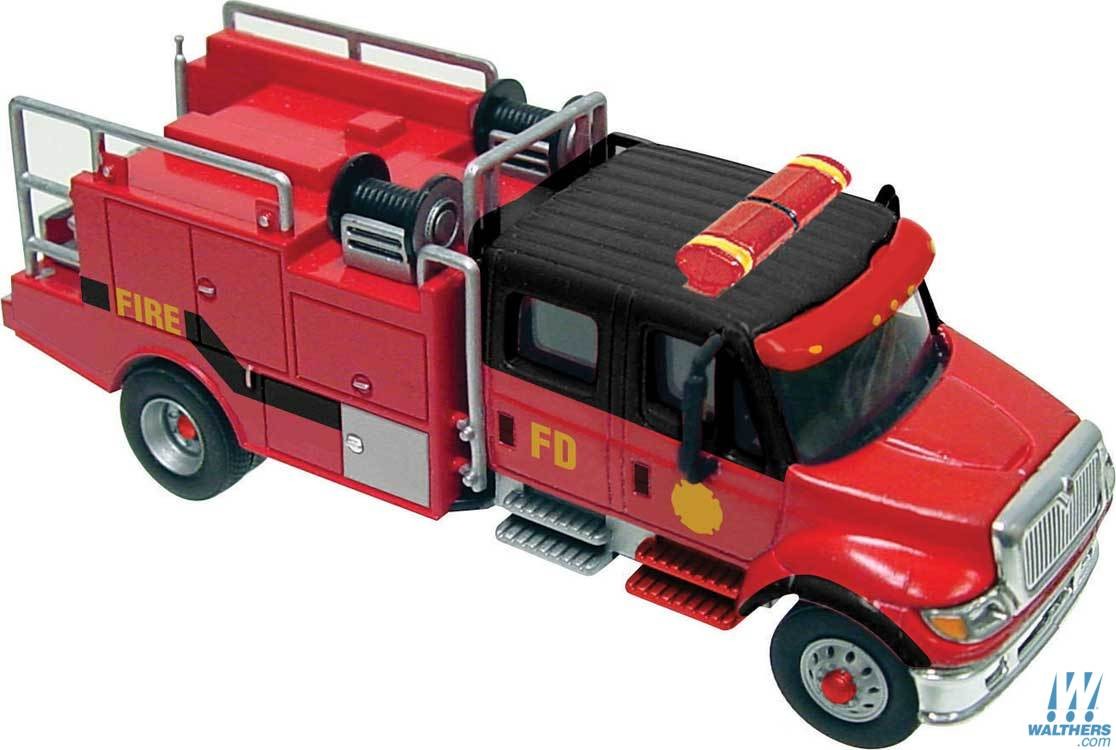 Walthers SceneMaster HO International(R) 7600 2-Axle Crew-Cab Brush Fire Truck - Assembled - Red, Black Walthers SceneMaster TRAINS - HO/OO SCALE