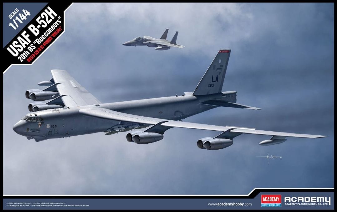 Academy 12620 1/144 Boeing USAF B-52H 20th BS Buccaneers Plastic Model Kit Academy PLASTIC MODELS