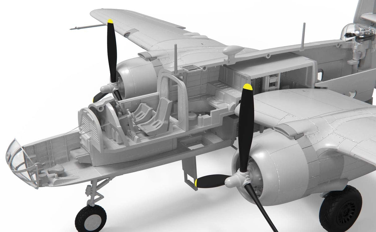 Airfix 1/72 North American B25B Mitchell Doolittle Raid Airfix PLASTIC MODELS