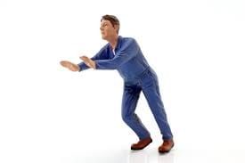 American Diorama 1/24 Darwin Pushing Mechanic Figure Accessory - Hobbytech Toys