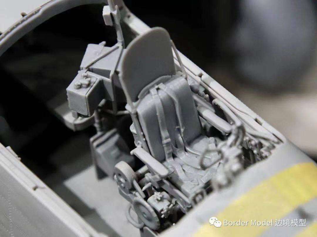 Border Model BF010 1/32 Avro Lancaster B. MkI/III /w Full Interior Plastic Model Kit - Hobbytech Toys