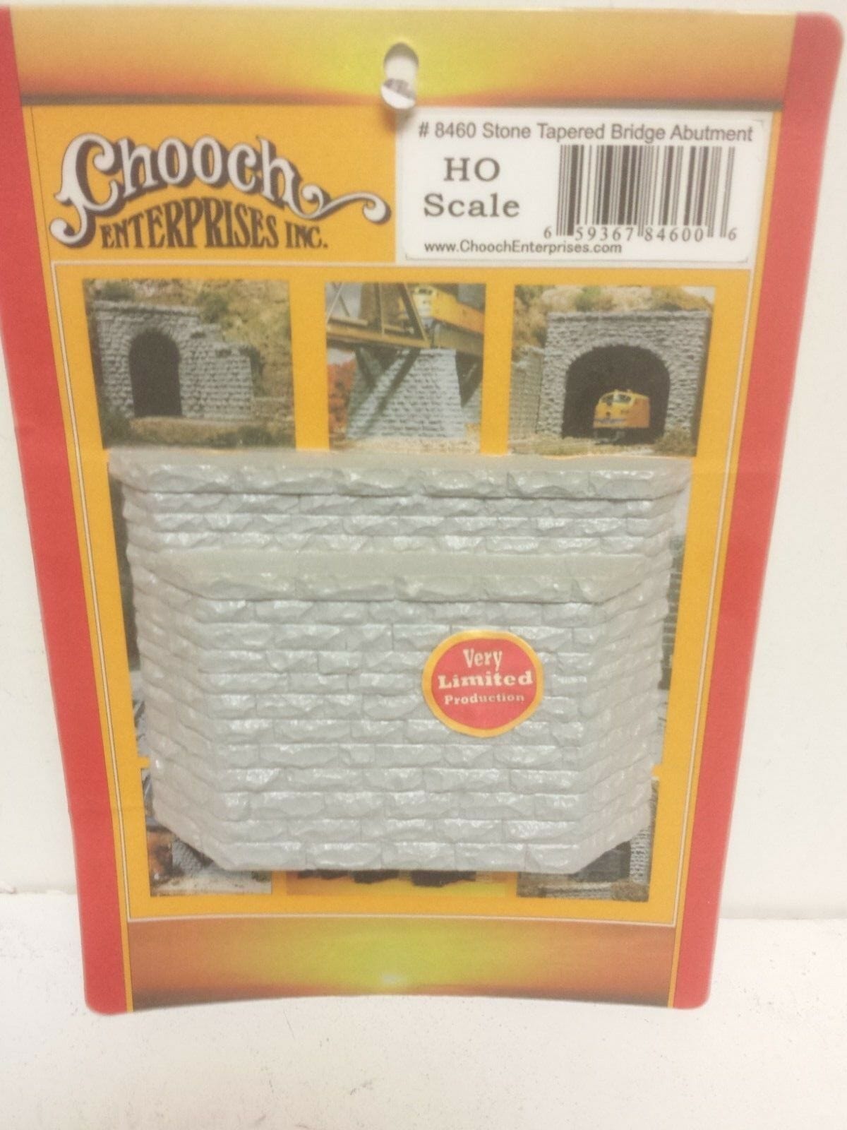Chooch 8460 Stone Tapered Bridge Abutment Chooch TRAINS - HO/OO SCALE