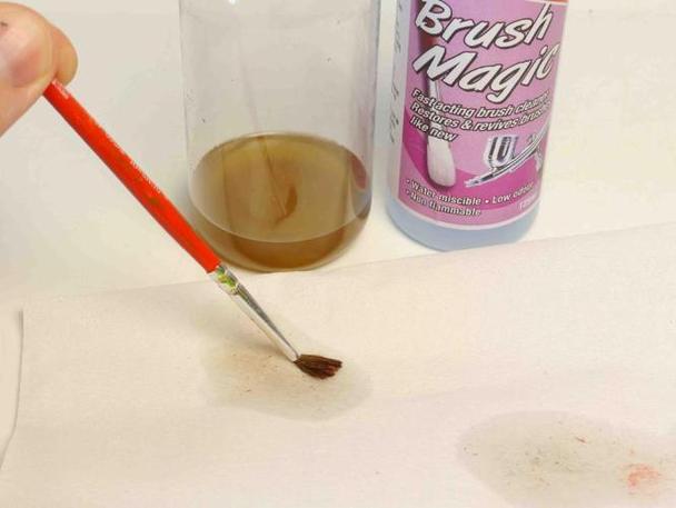 Deluxe Materials AC19 Brush Magic (Brush Cleaner) 125ml Deluxe Materials MISC