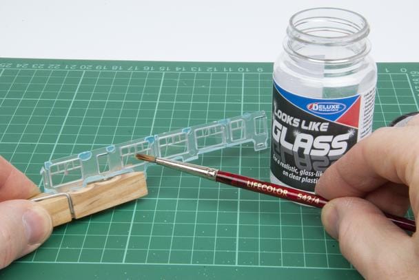 Deluxe Materials BD67 Looks Like Glass 100ml Deluxe Materials TRAINS - SCENERY