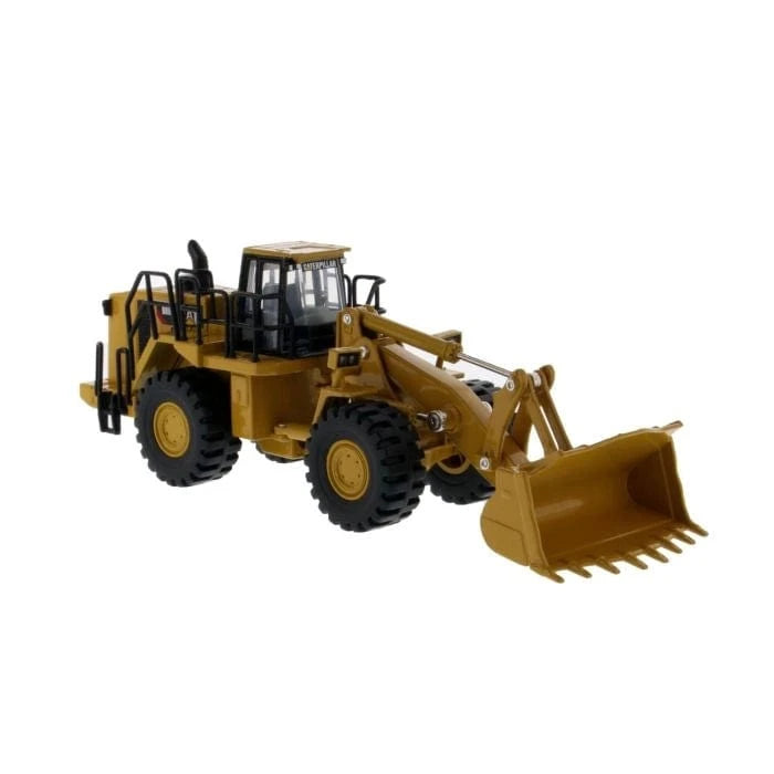 Diecast Masters 1/64 CAT 988H Wheel Loader - Hobbytech Toys