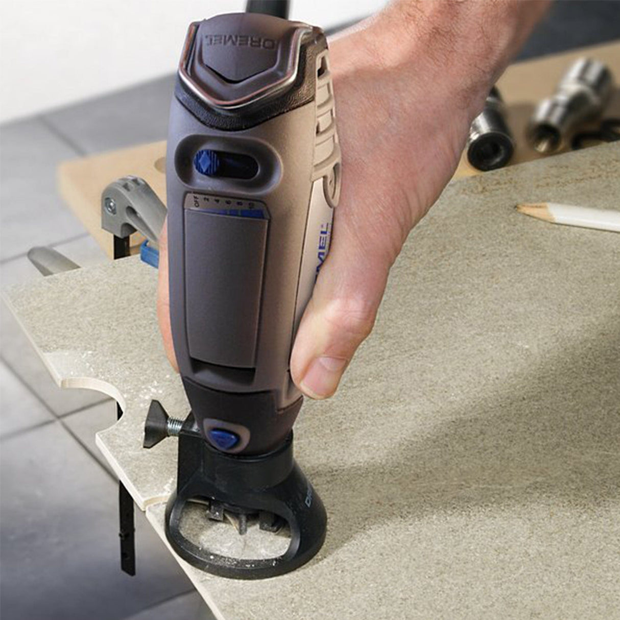 Dremel Wall Tile Cutting Kit (566) - Hobbytech Toys