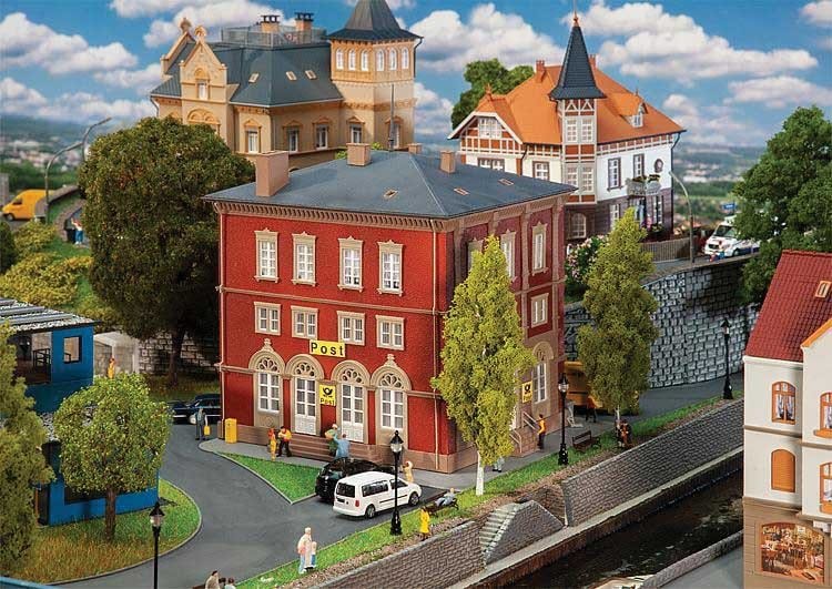 Faller Gmbh HO Brick Post Office - Kit - 7-1/2 x 7-11/16 x 8-1/2in 19 x 19.5 x 21.5cm Faller Gmbh TRAINS - HO/OO SCALE