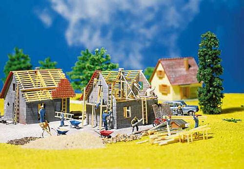 Faller HO House Under Construction - 2-15/16 x 2-3/4"  7.5 x 7.1cm - Hobbytech Toys