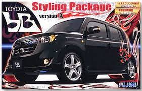 Fujimi 1/24 TOYOTA bB Z Q version and X version both type (ID-127) Plastic Model Kit - Hobbytech Toys