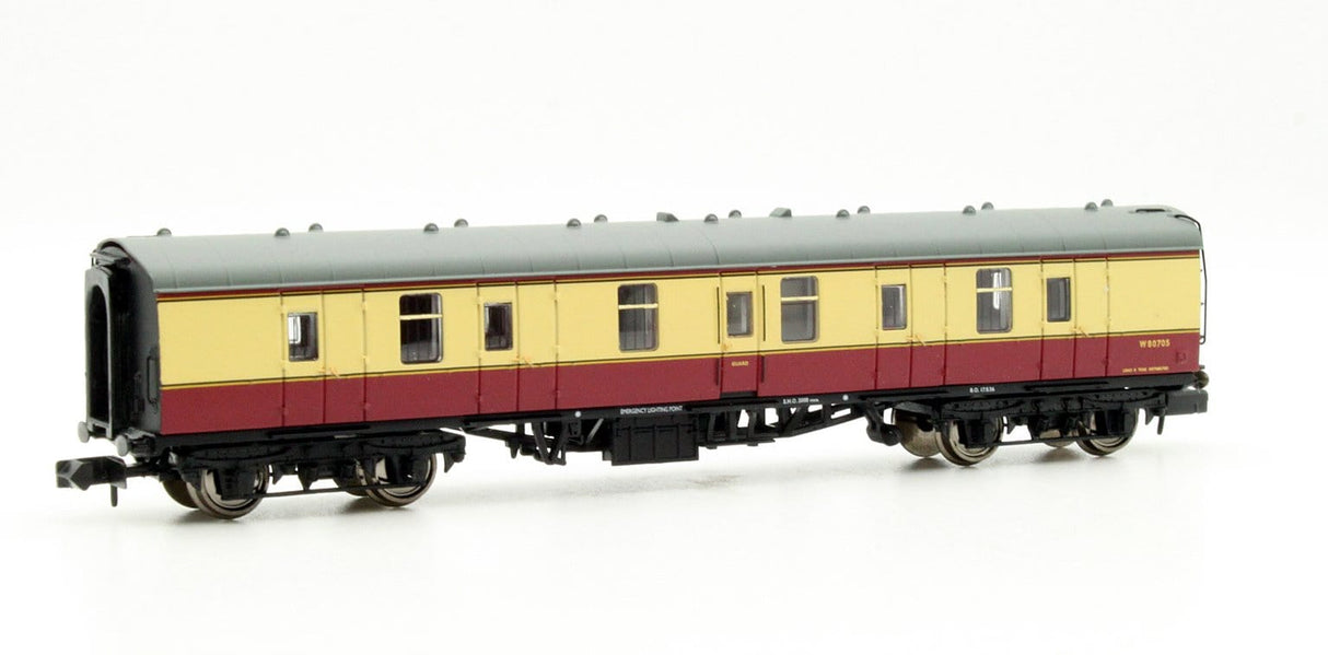 Graham Farish N Br Mk1 Bg Full Brake Crimson & Cream Graham Farish TRAINS - N SCALE