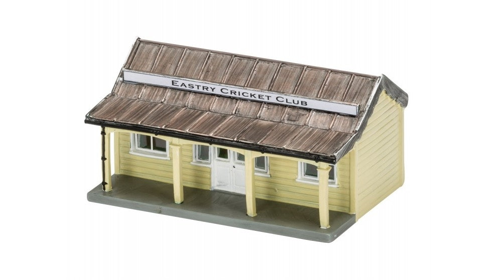 Hornby R9853 OO Scale Scale Eastry Cricket Club Hornby TRAINS - HO/OO SCALE