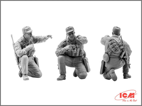 ICM 1/35 Svt. Special Troops (1979-1988) (3) ICM PLASTIC MODELS